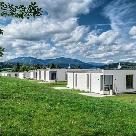 Apartmany Hradecek Mlade Buky Luaran gambar